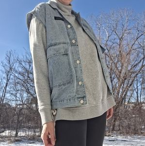 Oversized floral distressed jean vest S